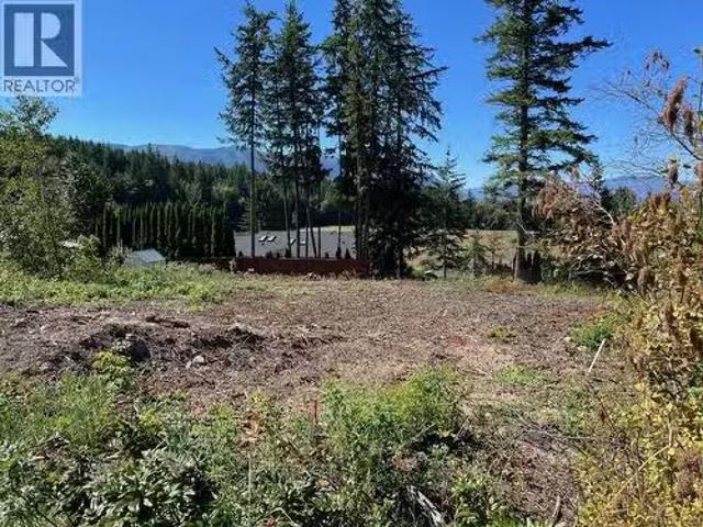 House for sale in Blind Bay, British Columbia