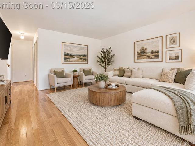 House for sale in Ford-Telegraph, Dearborn Heights