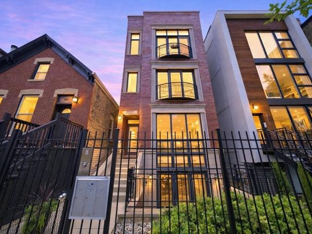 Condo for sale in Chicago, Cook County