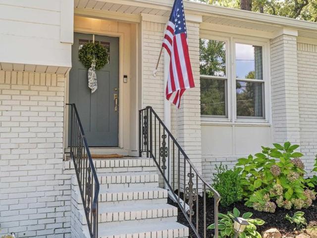 House for sale in Hoover, Alabama