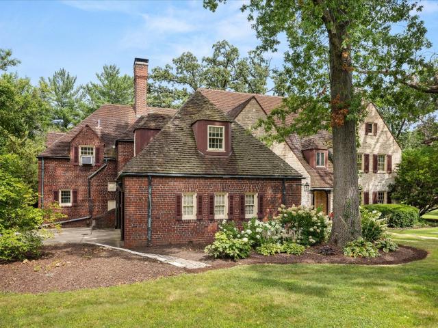 House for sale in Peru, Illinois