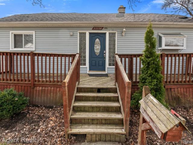 House for sale in Saint Clair Shores, Michigan