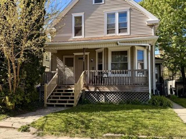House for sale in Kenosha, Wisconsin