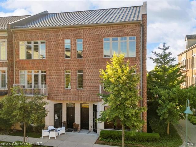 Condo for sale in Birmingham, Michigan