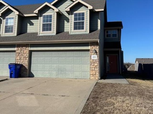 Condo for sale in Kansas