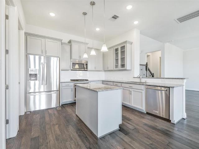 House for sale in Friendswood