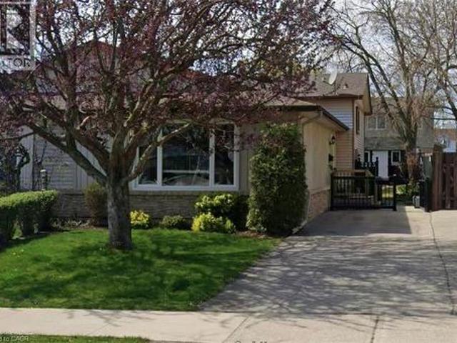 House for sale in Burlington, Ontario