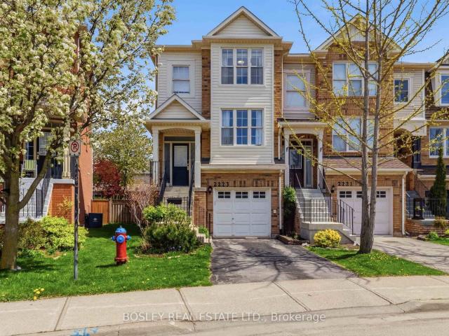 Townhouse for sale in Woburn, Ontario