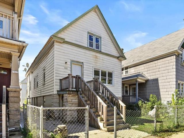 House for sale in Milwaukee, Milwaukee County