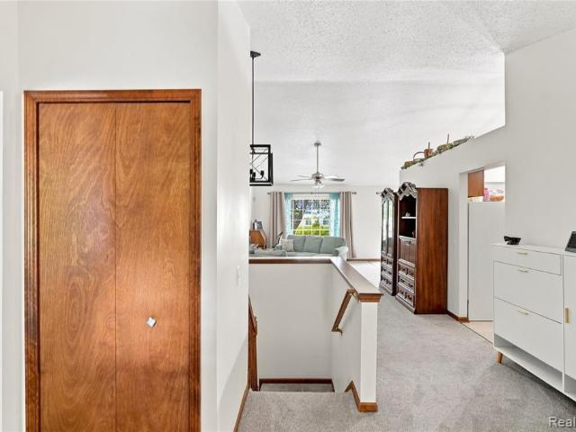 Condo for sale in South Lyon, Michigan