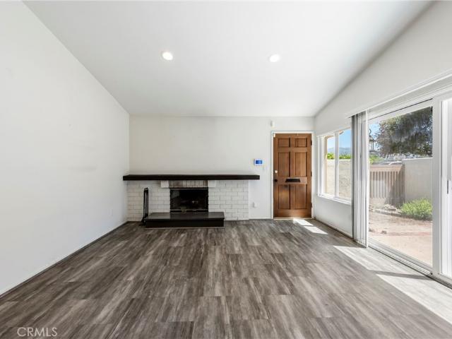 Townhouse for sale in Chatsworth Neighborhood Council District, Canoga Park