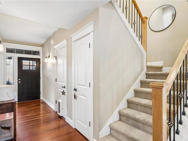House for sale in Sherwood, Washington County