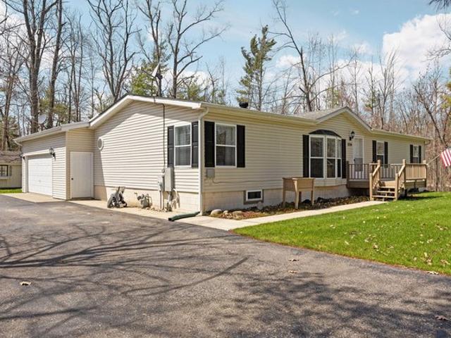 House for sale in Lewiston, Michigan