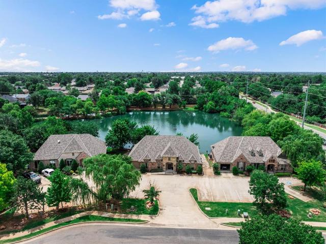 Commercial for sale in Edmond, Oklahoma
