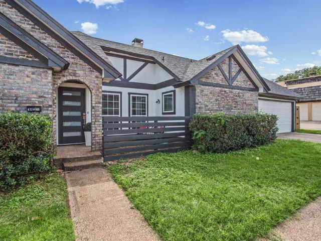 House for sale in Arlington, Tarrant County