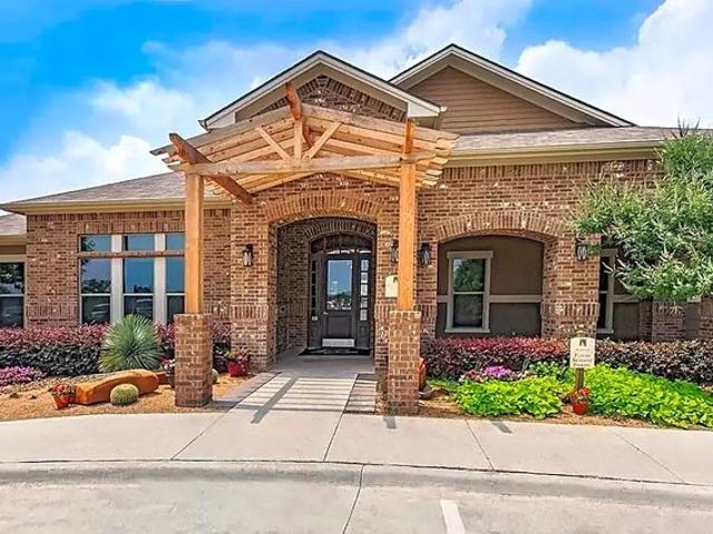 House for sale in Uvalde, Texas