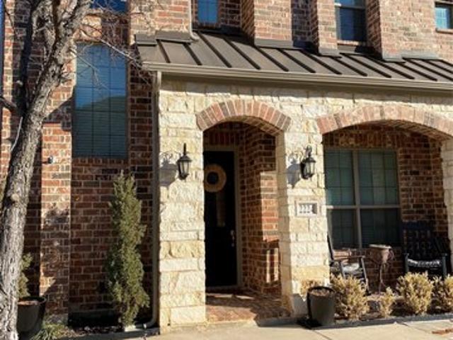 Townhouse for sale in Denton, Texas