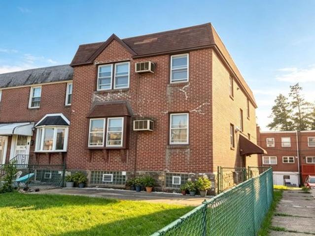 House for sale in Philadelphia, Pennsylvania