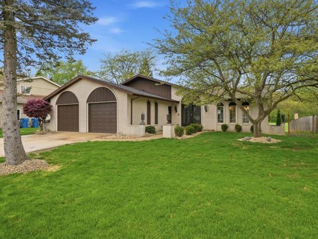 House for sale in Schererville, Indiana