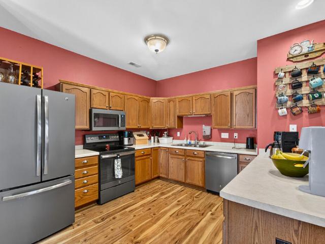 Condo for sale in Oak Creek, Wisconsin