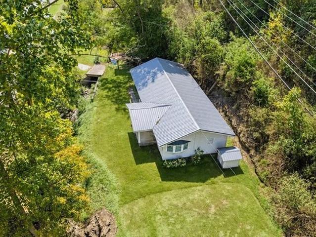 House for sale in Fedscreek, Pike County