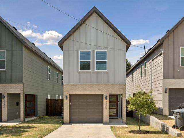 House for sale in Dallas, Texas