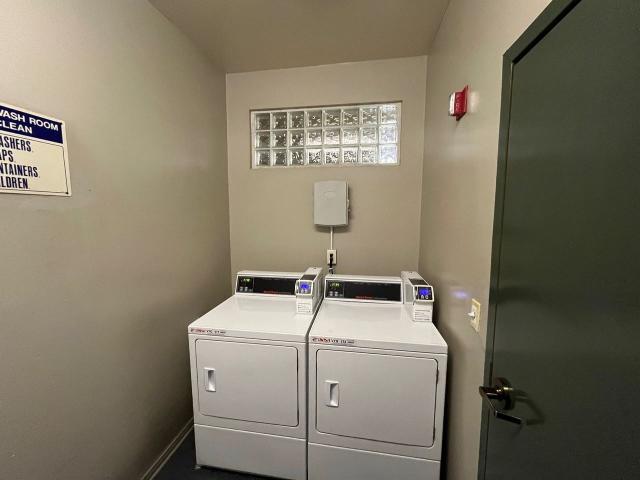 Apartment for rent in Canoga Park, California