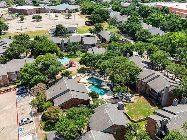 Townhouse for sale in Grapevine, Texas