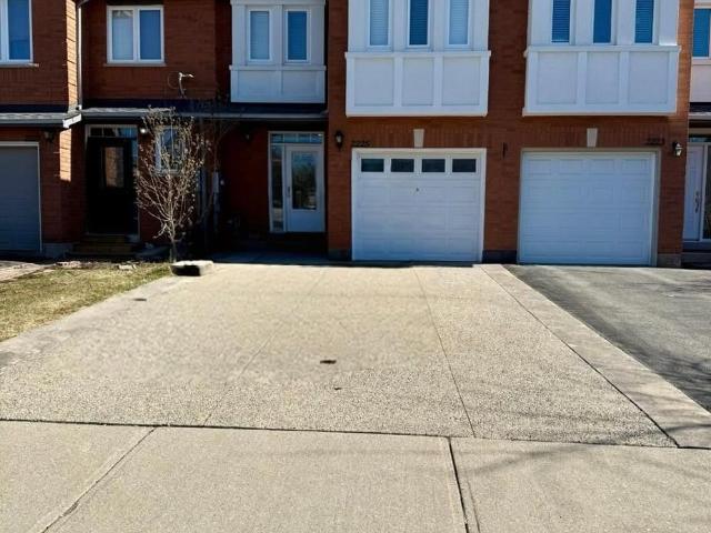 Townhouse for rent in Woburn, Ontario