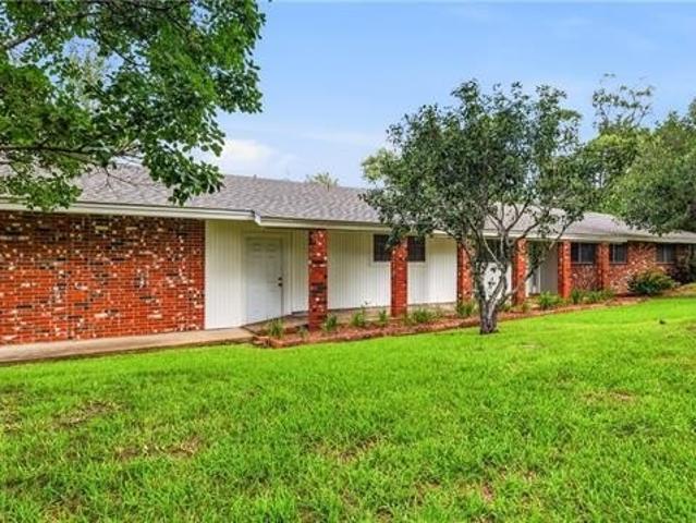 House for sale in Pineville, Louisiana