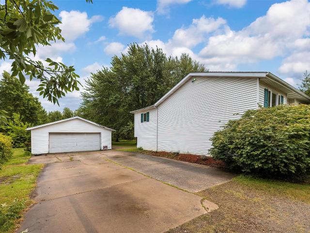 House for sale in Harborcreek, Pennsylvania