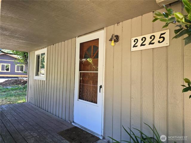House for sale in Washington