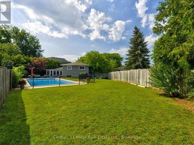 House for sale in Oakville, Ontario