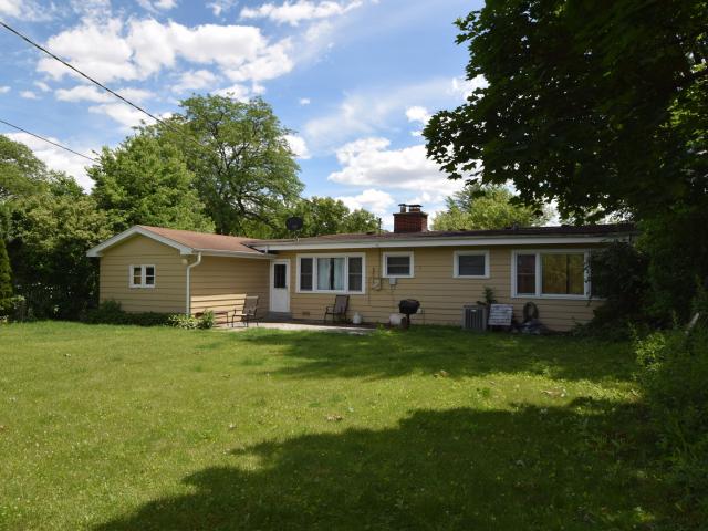 House for sale in Glenview, Illinois