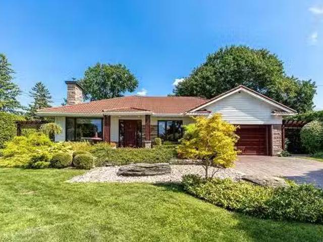 House for sale in Mont-royal, Quebec