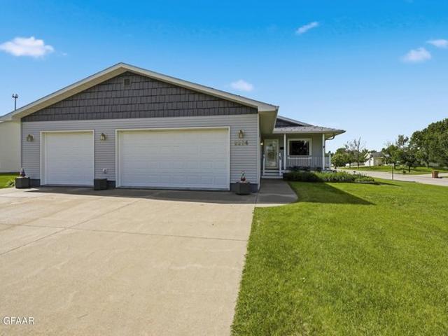 House for sale in East Grand Forks, Minnesota