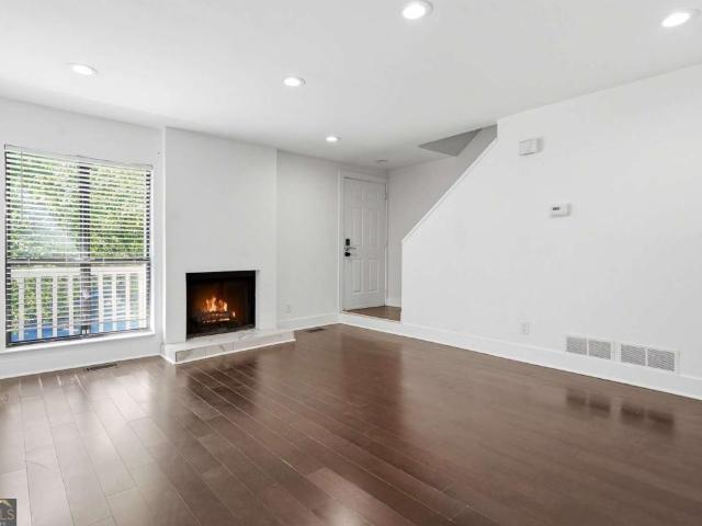 Townhouse for sale in Chamblee, Georgia