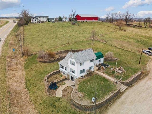 House for sale in Linn, Iowa