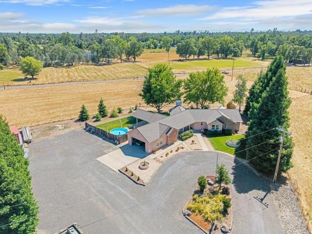 House for sale in Palo Cedro, Shasta County