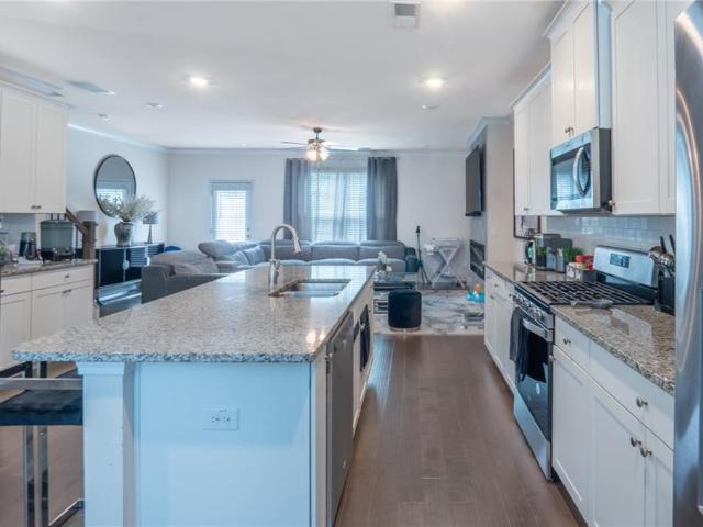 Townhouse for sale in Snellville, Georgia