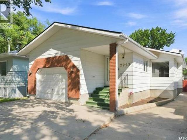 House for sale in Saskatoon, Saskatchewan