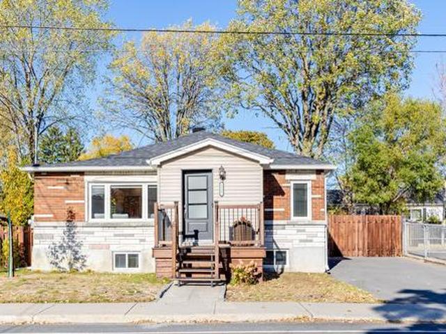 House for sale in Longueuil, Quebec