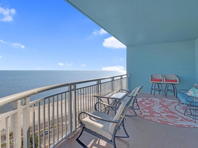 Condo for sale in Gulfport, Mississippi