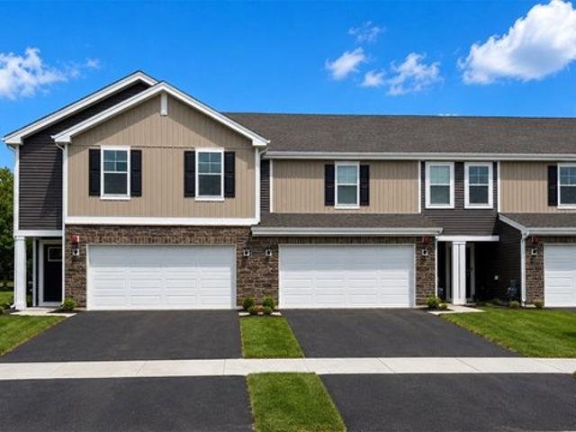 Townhouse for sale in Bristol, Illinois