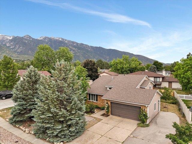 House for sale in Sandy, Utah