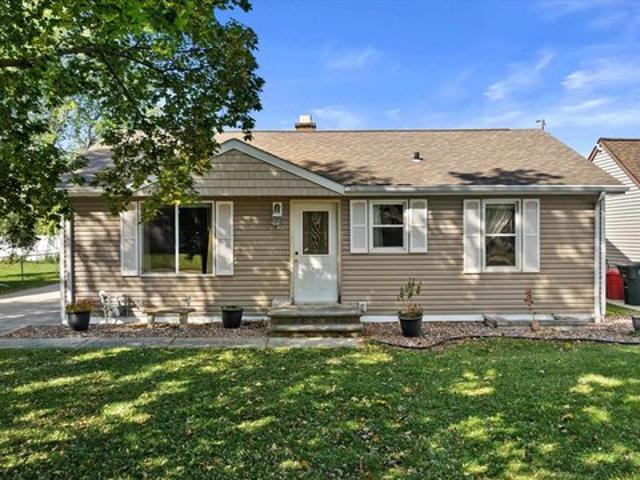 House for sale in Green Bay, Brown County