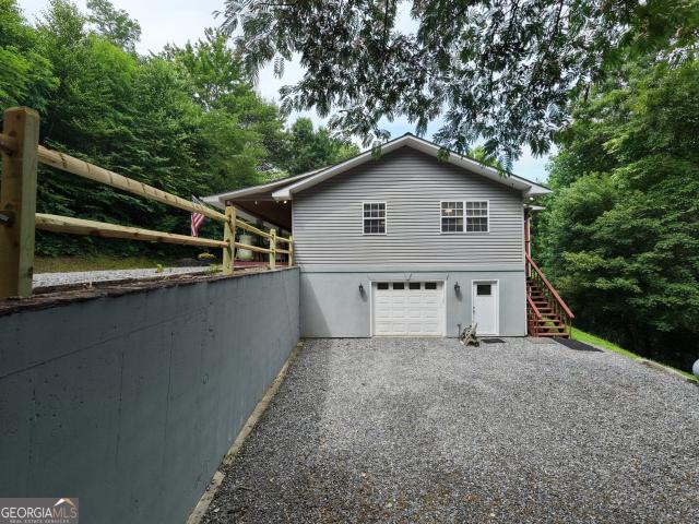 House for sale in Hiawassee, Georgia