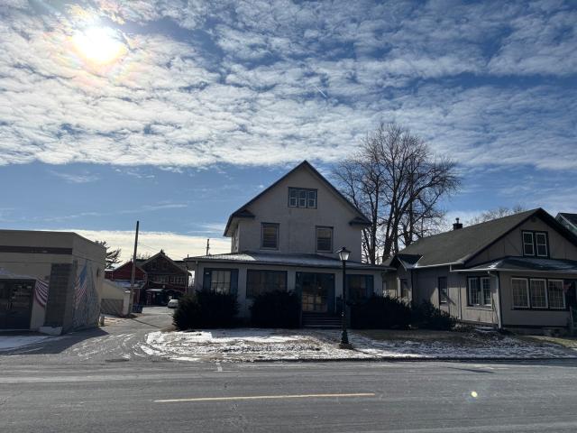 Commercial for sale in Davenport, Iowa