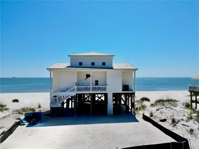 House for sale in Dauphin Island, Alabama