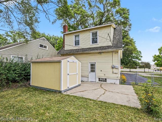 House for sale in Silvercrest, Waterford Township
